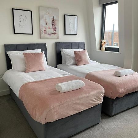Premier Suite- Bedford City Centre With Free Gym & Parking Dış mekan fotoğraf
