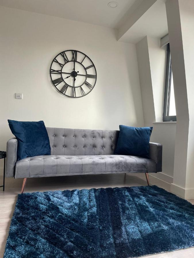 Premier Suite- Bedford City Centre With Free Gym & Parking Dış mekan fotoğraf