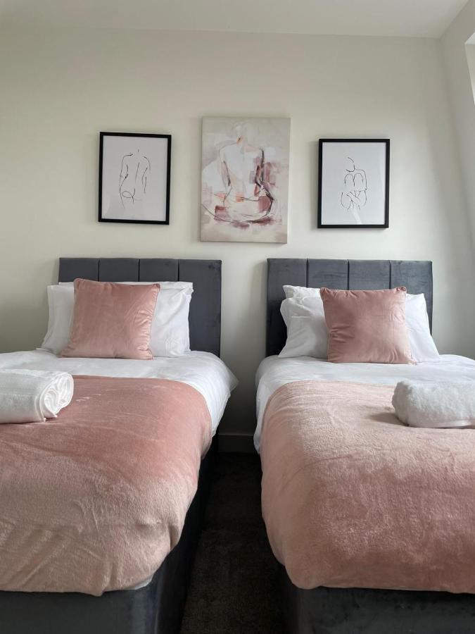 Premier Suite- Bedford City Centre With Free Gym & Parking Dış mekan fotoğraf